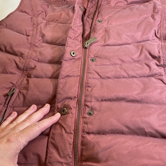 EDDIE Bauer Puffer Vest Quilted Goose Down Fur Collar Dusty Pink Size M - Picture 7 of 15